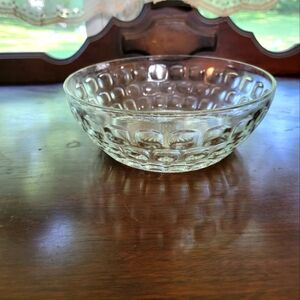 Depression thumbprint bowl
